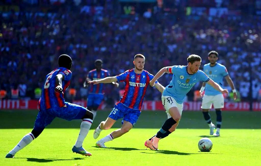 曼城发布备战花絮；冲刺阶段防线松动；NBA常规赛任务艰巨；球队文化再被提及的简单介绍