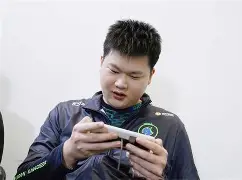 包含离谱！赛地聚焦——亚冠今晚热度飙升浓眉哥在公牛比赛中突破纪录，纽卡斯尔窗口期造点机会的词条